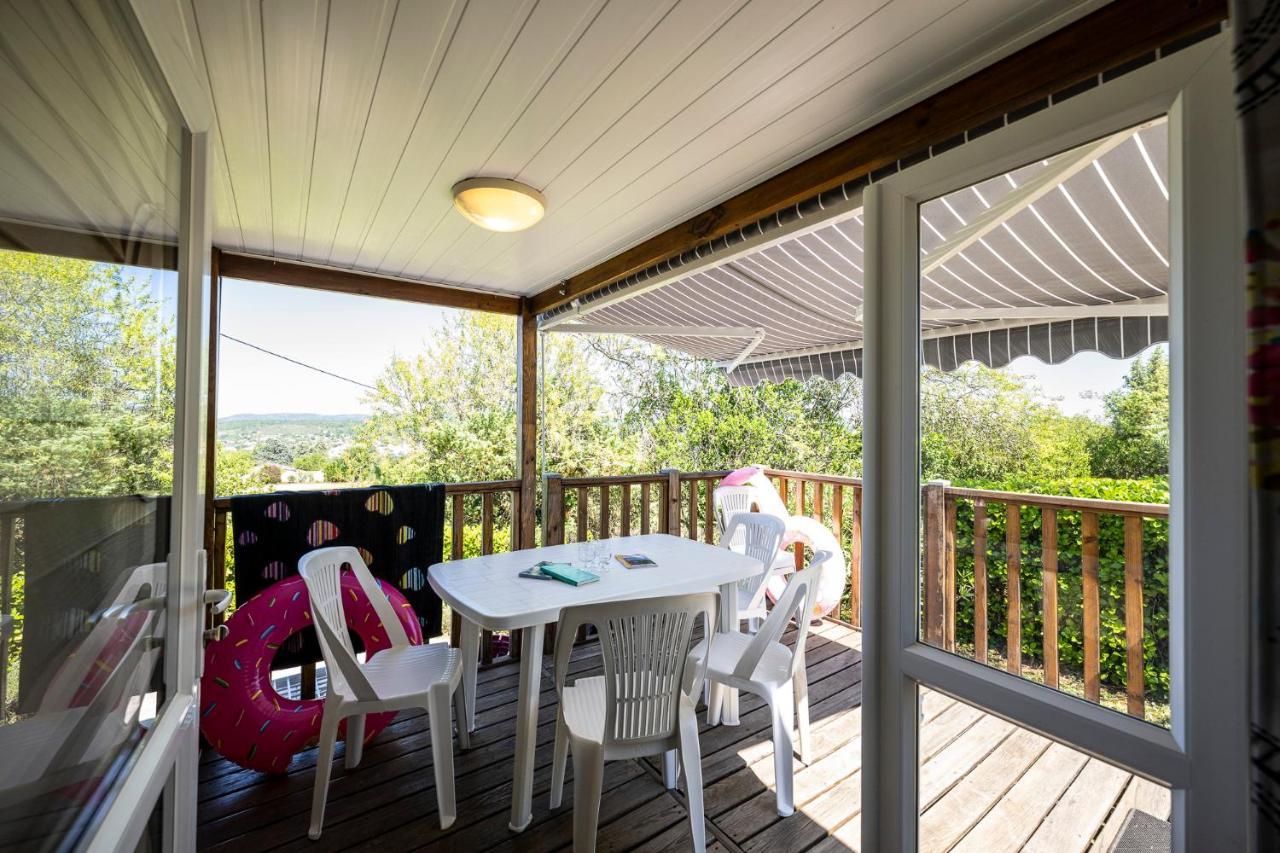 Charmant Camping Familiale 3 Etoiles Vue 360 Plage Piscine A Debordement Empl Xxl Labeaume Exterior photo